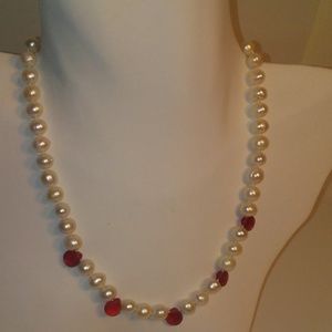 9mm Pearl Red Glass 18" Sterling Silver Clasp